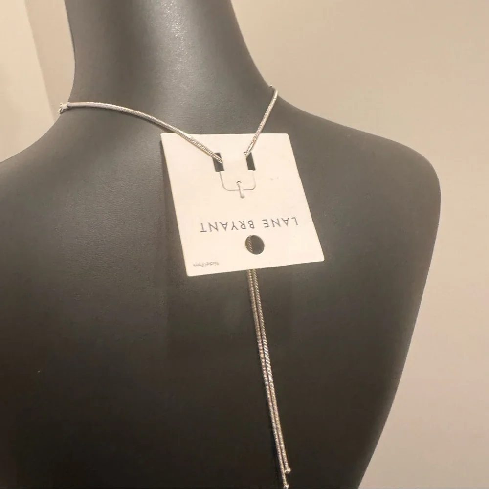 NWT  Lane Bryant Silver Rhinestone Bow Necklace - Picture 2 of 3